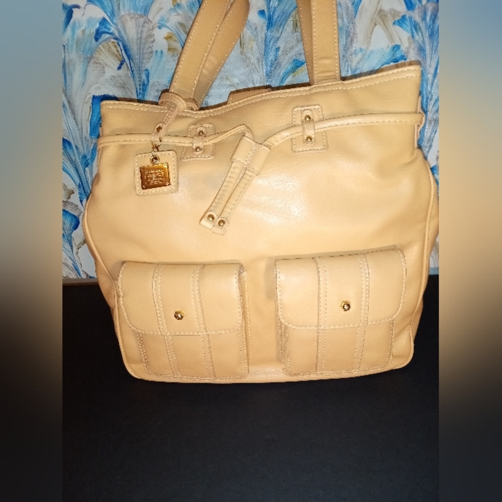 NWOT Liz Clayborne Peach Purse